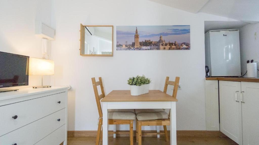 Enjoy The Alfalfa Apartment Seville Luaran gambar